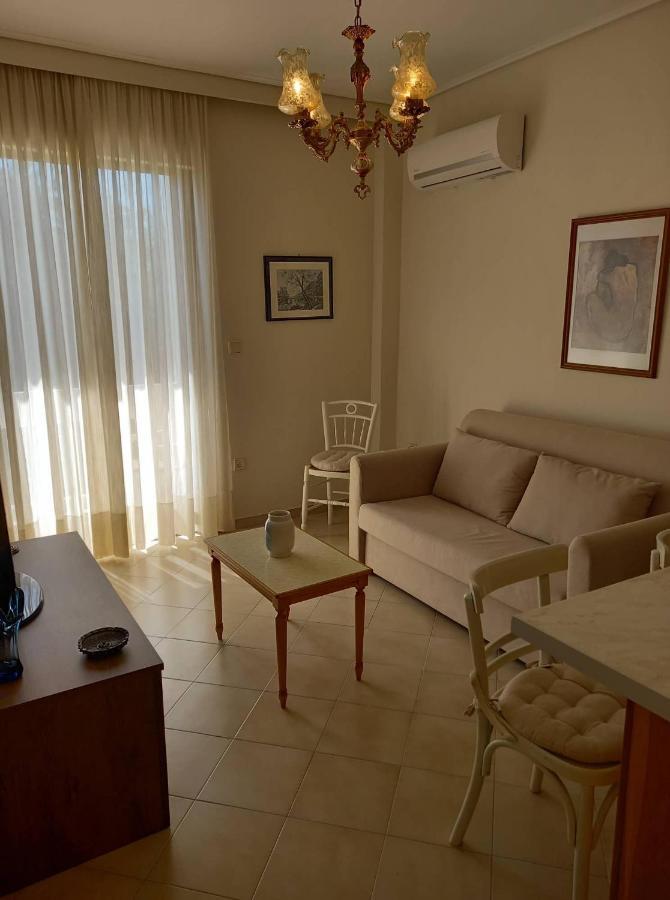 Jenny'S Luxury Flat Near The Center & Beach Calamata Exterior foto